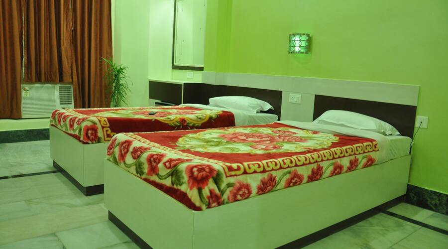 TG Rooms Cantonment, Varanasi 5